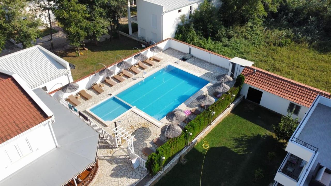 أولتْسي Residence Leora المظهر الخارجي الصورة