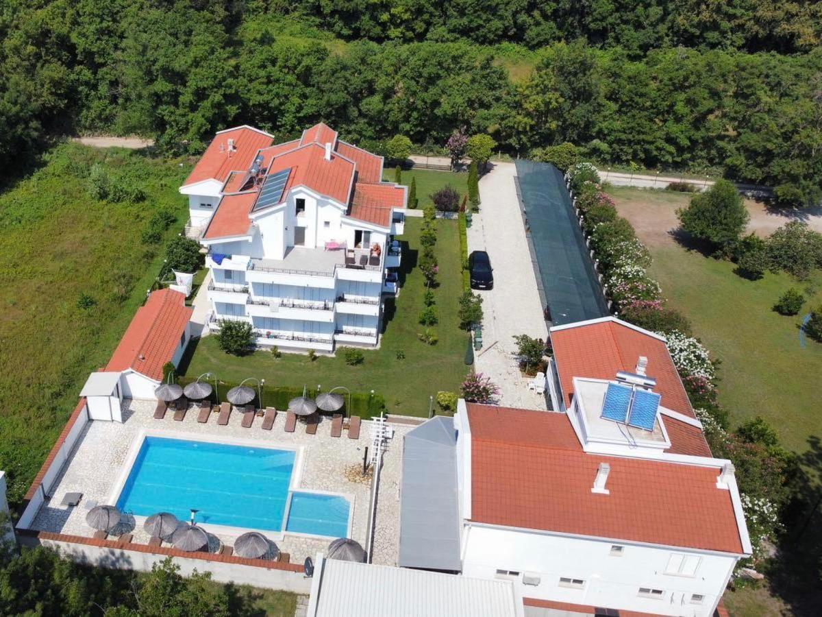 أولتْسي Residence Leora المظهر الخارجي الصورة